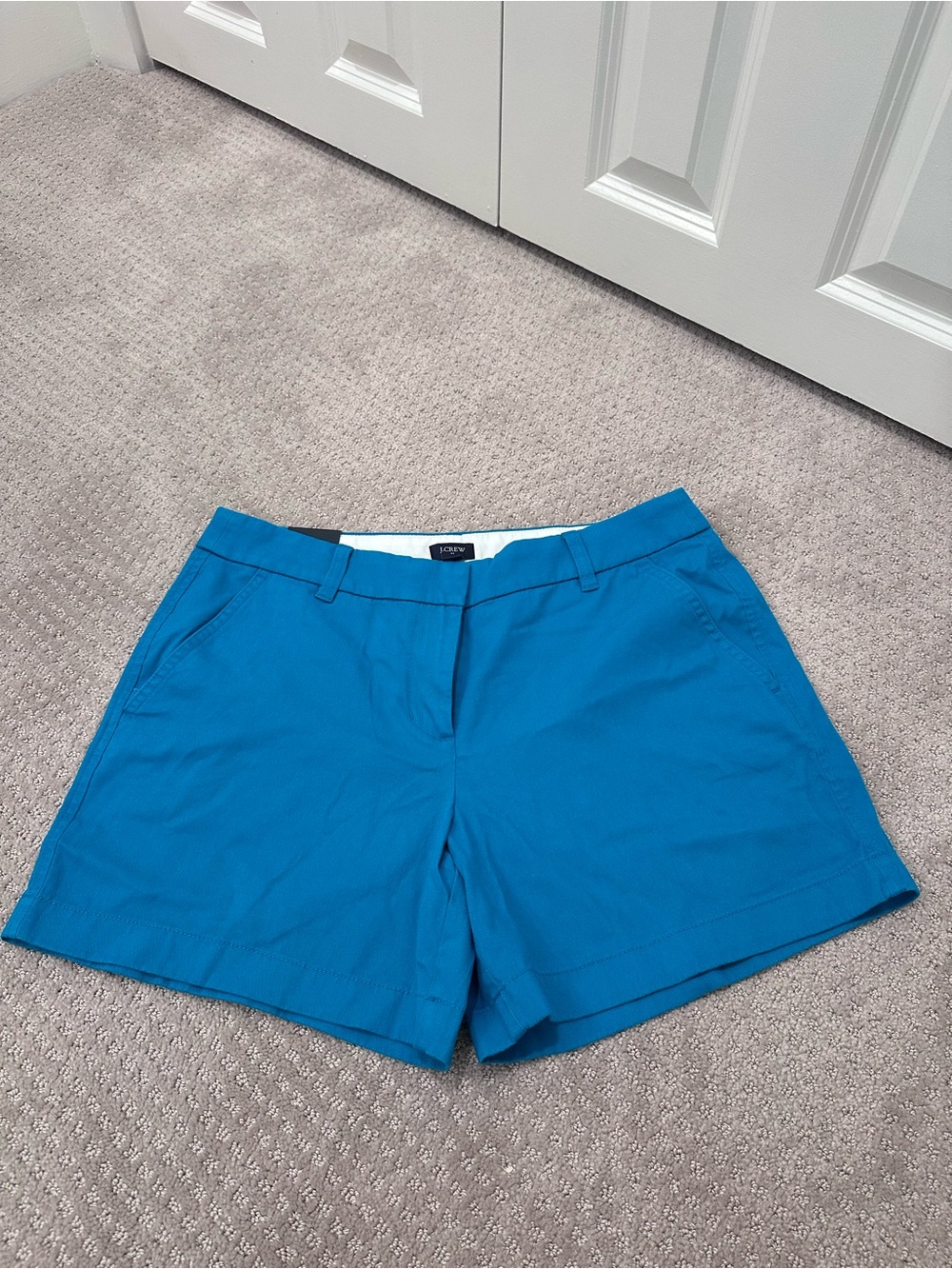 NWT J.Crew 5” Classic Chino Shorts Blue Size 8 H1453